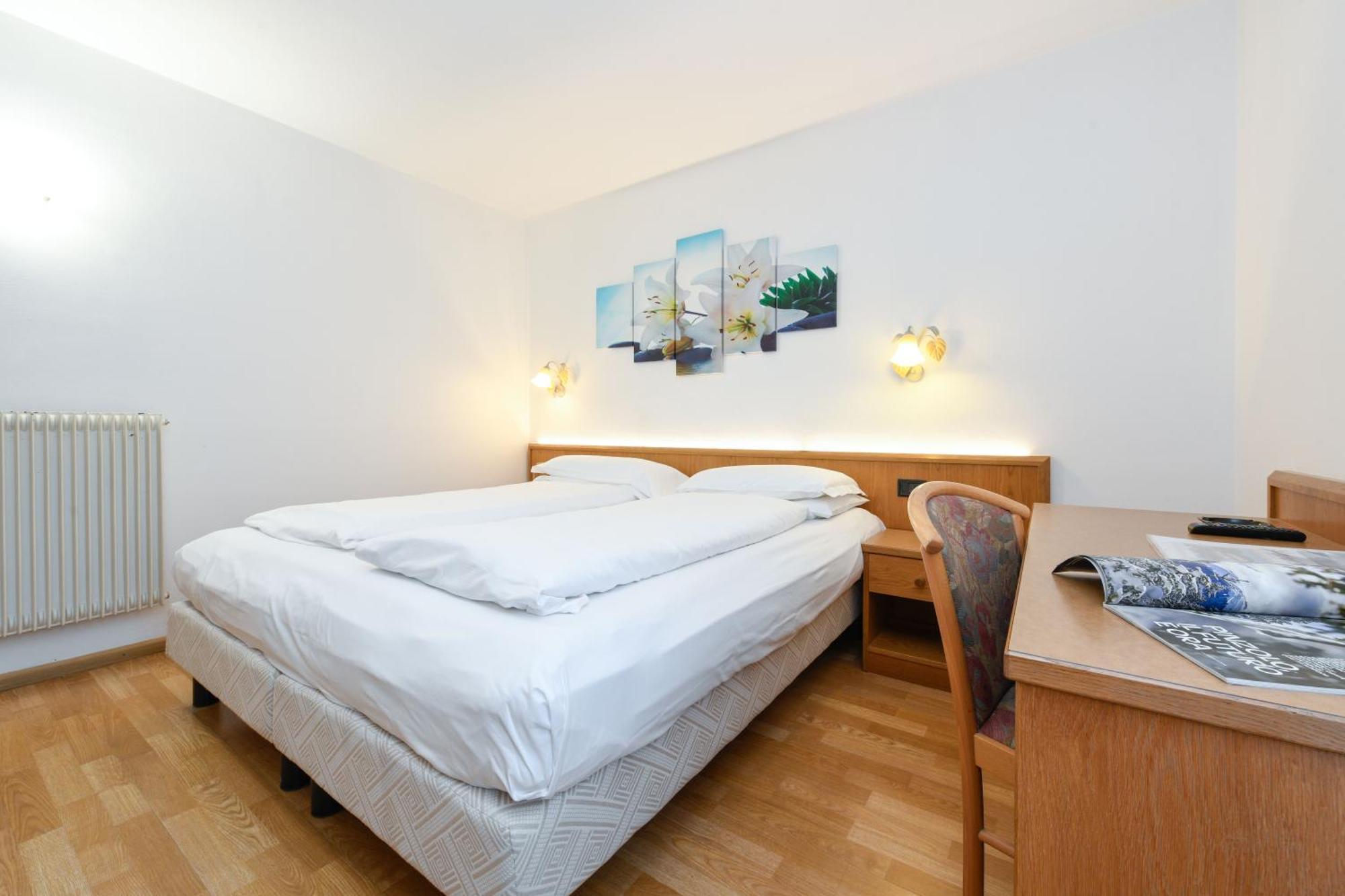 Hotel Denny Пинцоло Экстерьер фото
